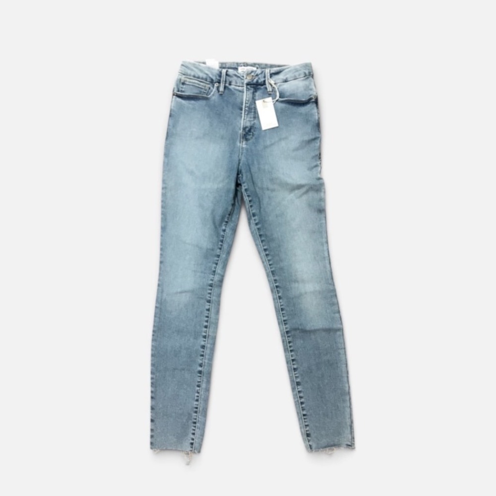 NWT Good American Good Waist Jeans 8/29 Light Blue NWT Skinny High Rise Raw Hem
